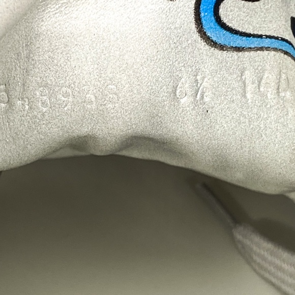 GUCCI Ace GG Coated Leather Sneakers Silver Mens - Picture 14 of 14